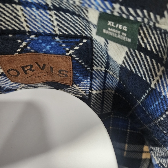 Orvis thick flannel men's button-down XL - Picture 7 of 8